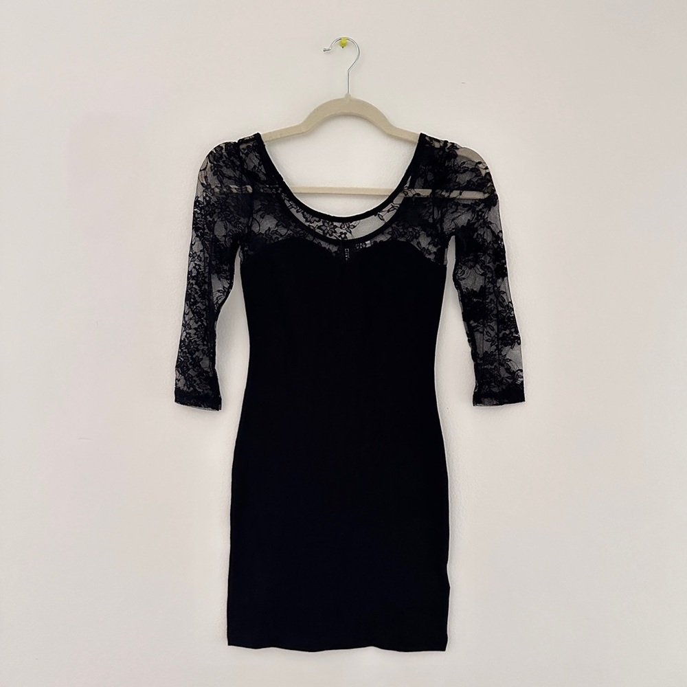 Lace Sleeve Black Bodycon Dress